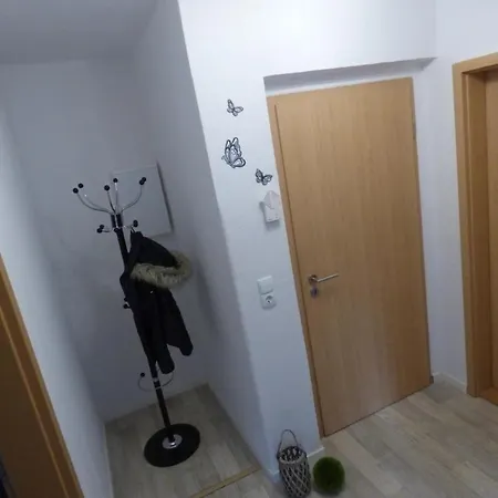 Grosse In Voslapp Mit Garten - A86099 Apartment *